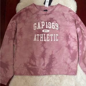 BRANE NEW GAP tie dye pink crew sweatshirt